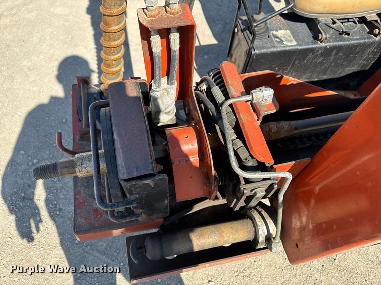 image for item EM3782 2004 Ditch Witch JT520 directional boring unit