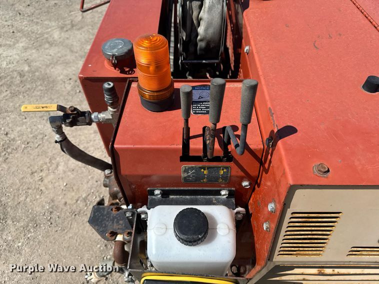 image for item EM3782 2004 Ditch Witch JT520 directional boring unit