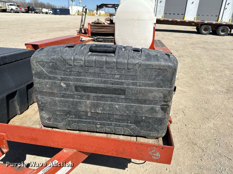 image for item EM3782 2004 Ditch Witch JT520 directional boring unit