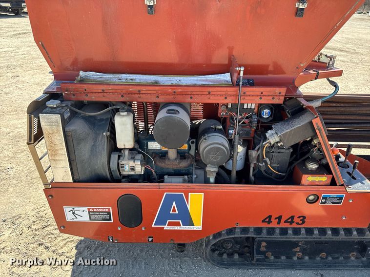 image for item EM3782 2004 Ditch Witch JT520 directional boring unit