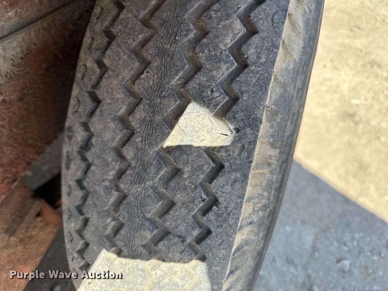 image for item EM3782 2004 Ditch Witch JT520 directional boring unit