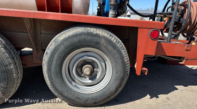 image for item EM3782 2004 Ditch Witch JT520 directional boring unit