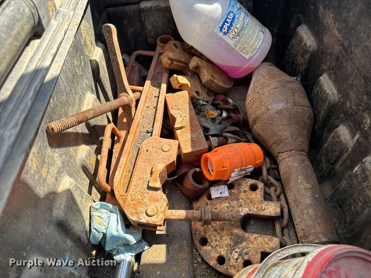 image for item EM3782 2004 Ditch Witch JT520 directional boring unit