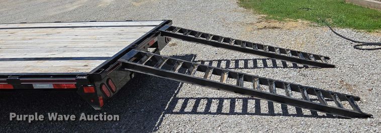 image for item EN2013 2023 Diamond C equipment trailer