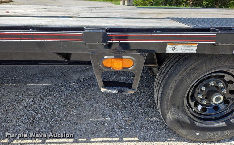 image for item EN2013 2023 Diamond C equipment trailer