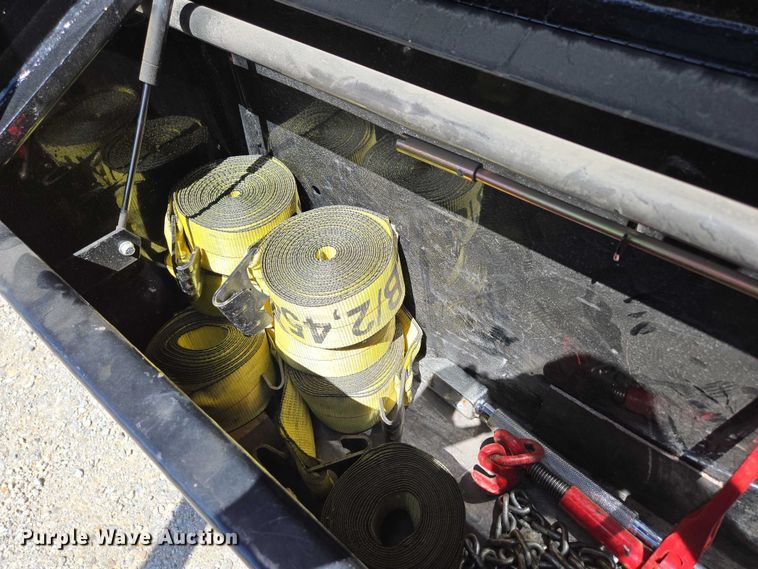 image for item EN2013 2023 Diamond C equipment trailer