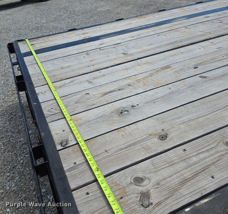 image for item EN2013 2023 Diamond C equipment trailer