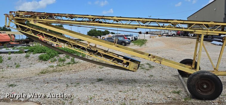 image for item EN3814 Material Conveyor