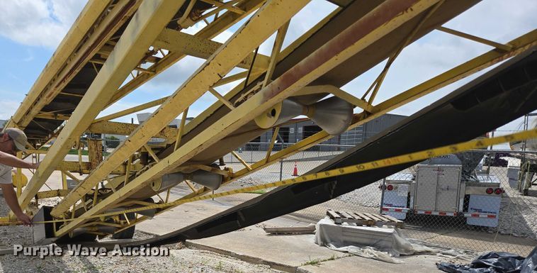 image for item EN3814 Material Conveyor