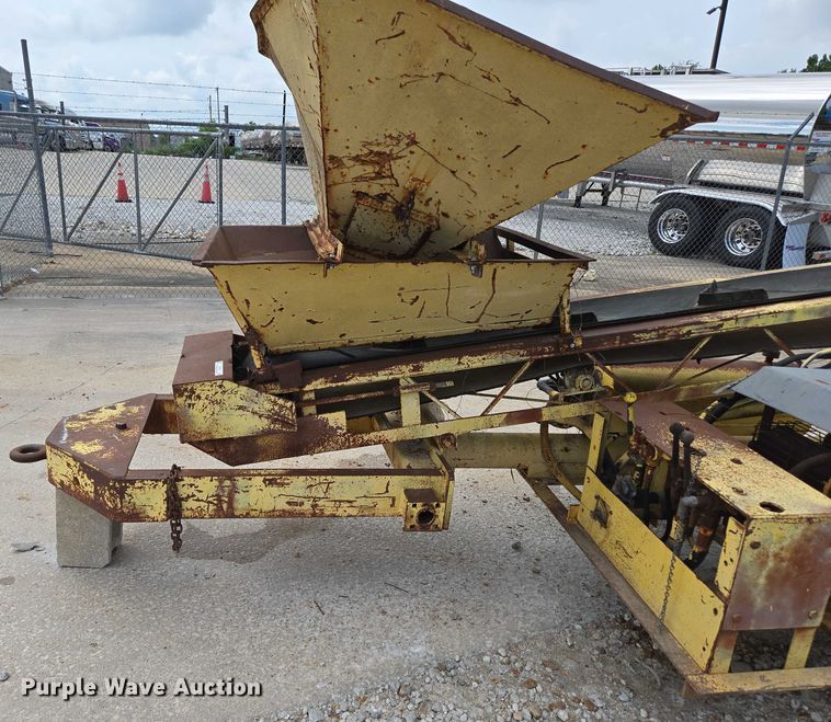 image for item EN3814 Material Conveyor