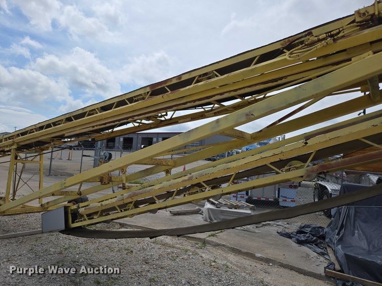 image for item EN3814 Material Conveyor