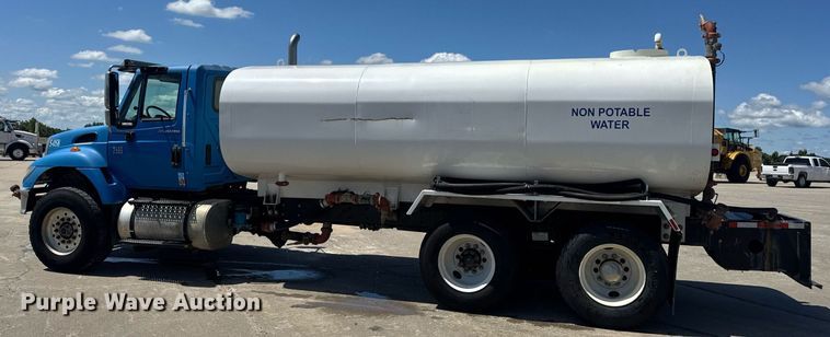 image for item EN4626 2007 International 7400 SBA 6X4 water truck