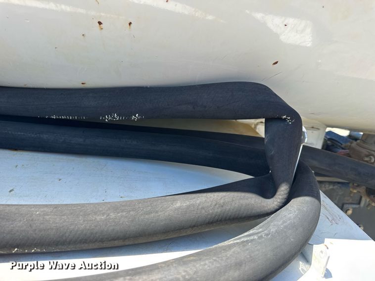 image for item EN4626 2007 International 7400 SBA 6X4 water truck