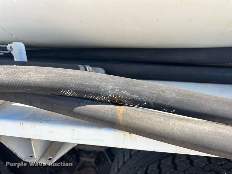 image for item EN4626 2007 International 7400 SBA 6X4 water truck