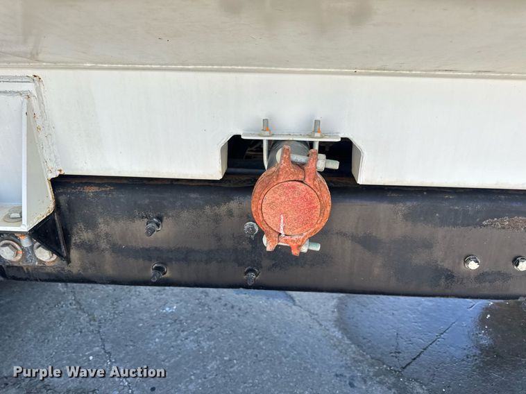 image for item EN4626 2007 International 7400 SBA 6X4 water truck