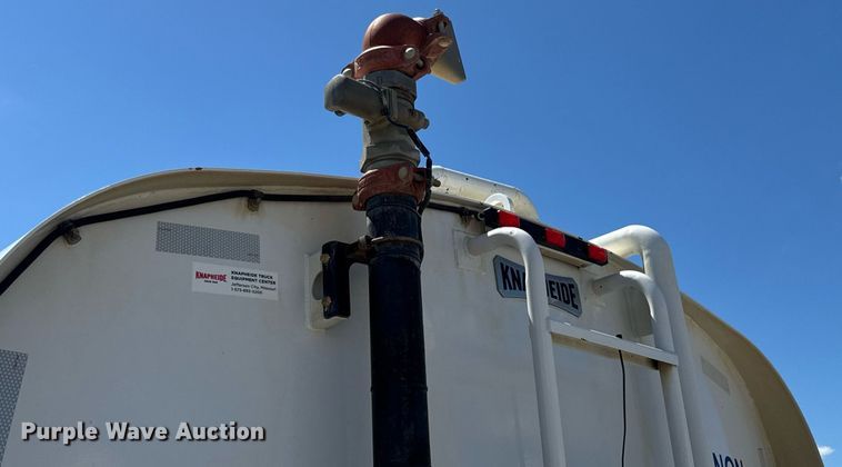 image for item EN4626 2007 International 7400 SBA 6X4 water truck