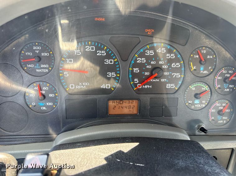 image for item EN4626 2007 International 7400 SBA 6X4 water truck