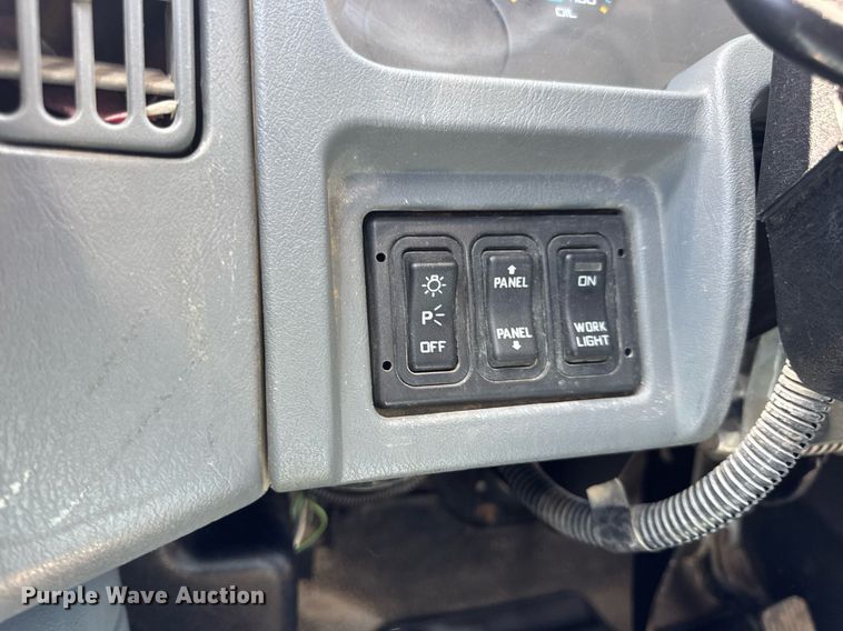 image for item EN4626 2007 International 7400 SBA 6X4 water truck