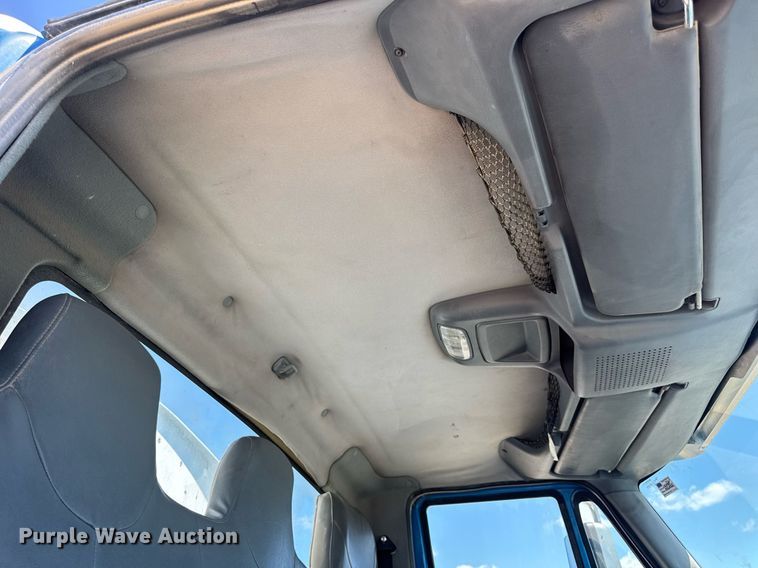 image for item EN4626 2007 International 7400 SBA 6X4 water truck