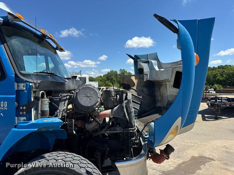 image for item EN4626 2007 International 7400 SBA 6X4 water truck