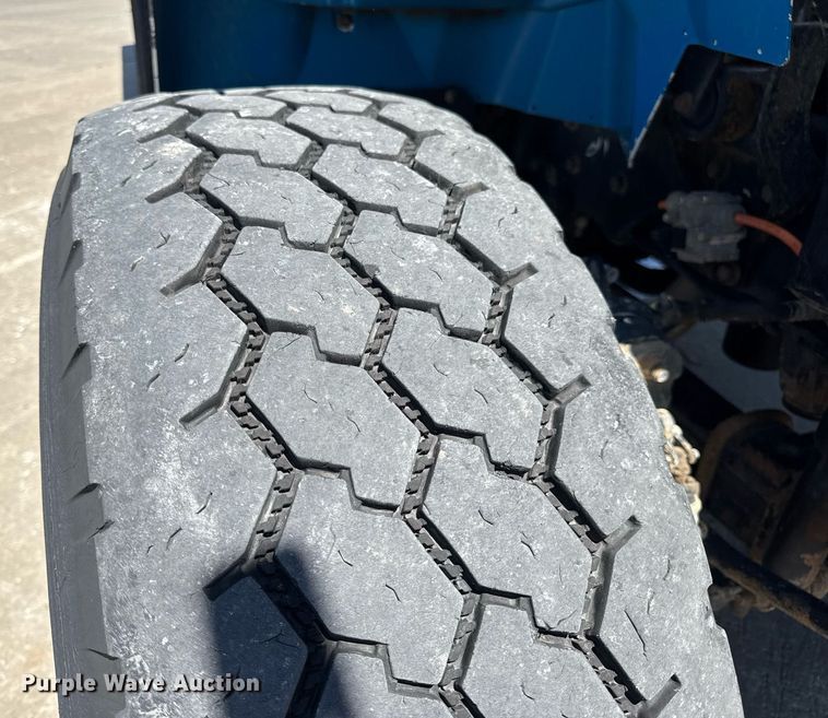 image for item EN4626 2007 International 7400 SBA 6X4 water truck