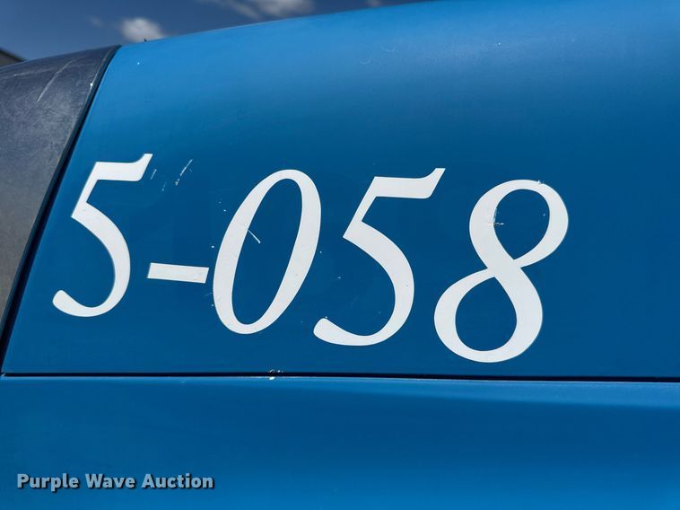 image for item EN4626 2007 International 7400 SBA 6X4 water truck