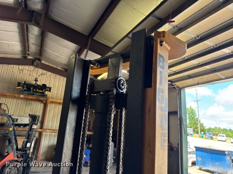 image for item EN4636 Big Joe PDM30-130 pallet jack