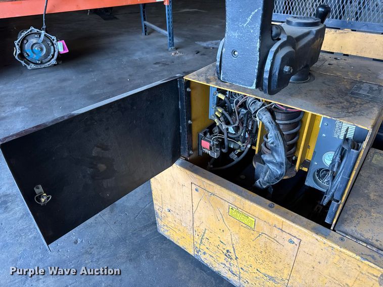 image for item EN4636 Big Joe PDM30-130 pallet jack