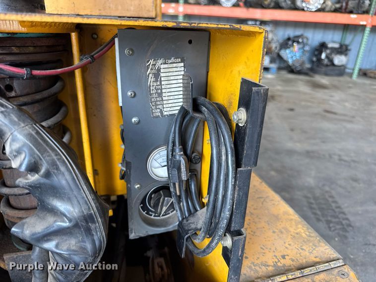 image for item EN4636 Big Joe PDM30-130 pallet jack