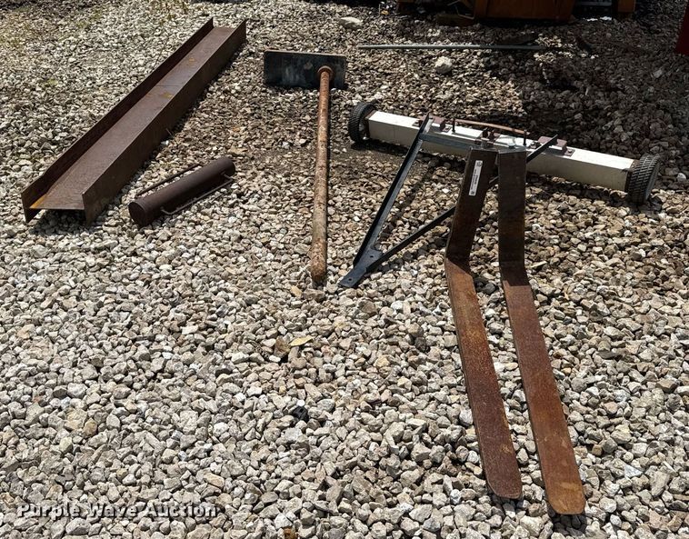 image for item EN4638 Fork lift attachments