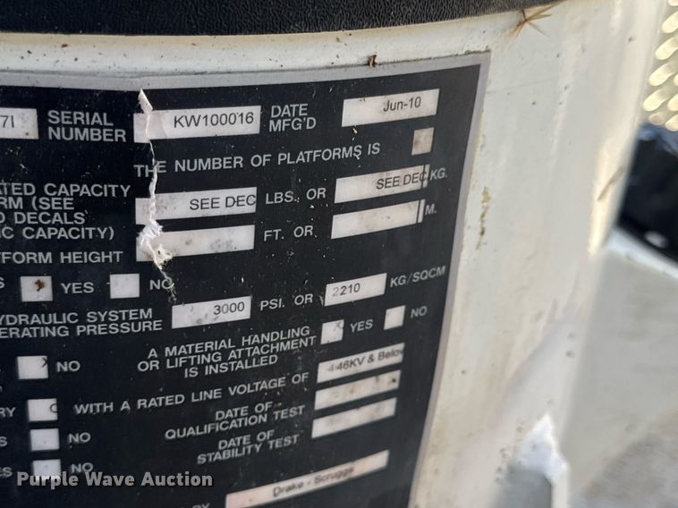 image for item EN4641 2011 Ford F550 XL bucket truck