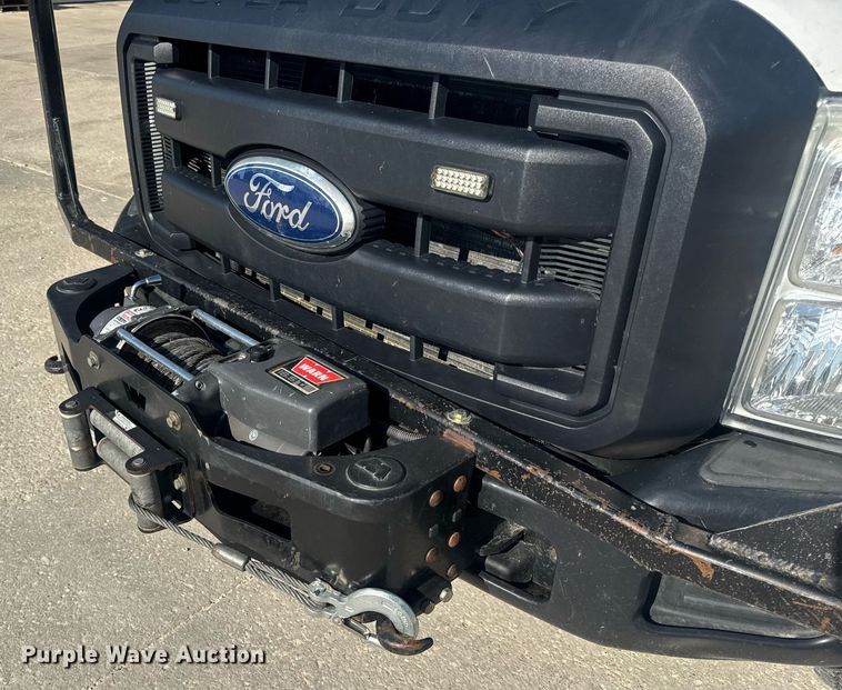 image for item EN4641 2011 Ford F550 XL bucket truck