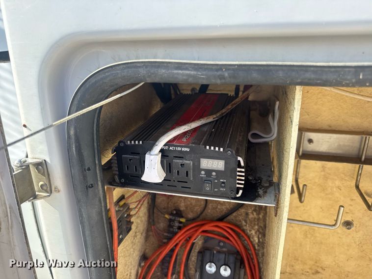 image for item EN4641 2011 Ford F550 XL bucket truck