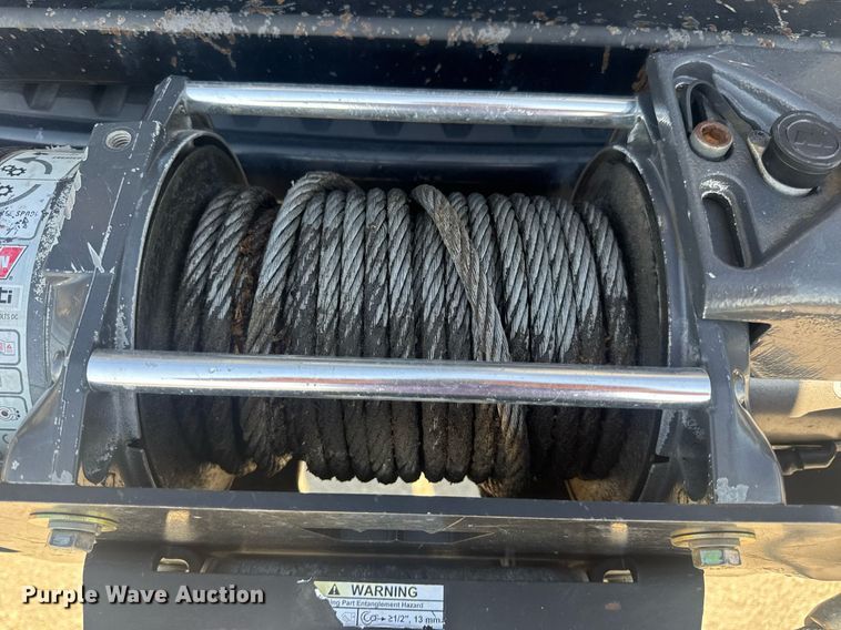 image for item EN4641 2011 Ford F550 XL bucket truck