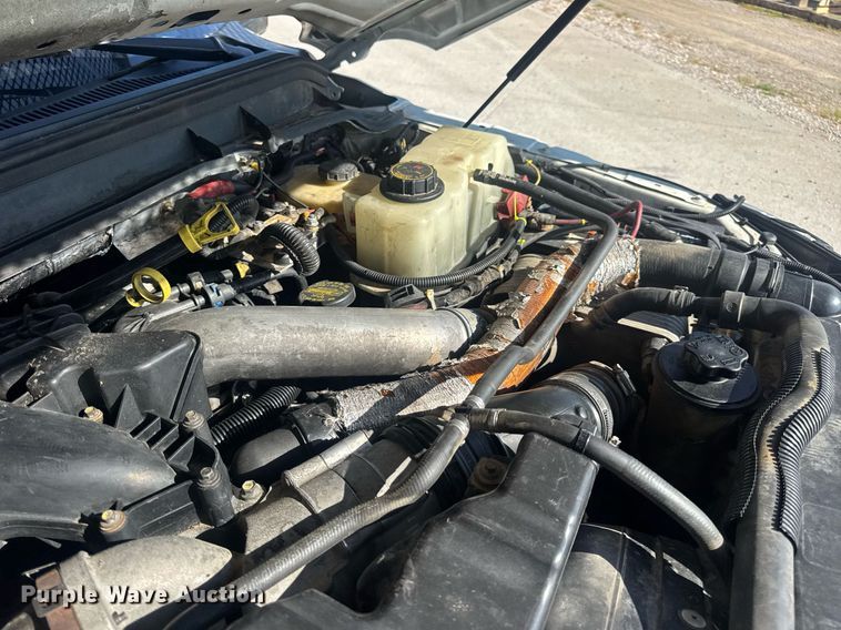 image for item EN4641 2011 Ford F550 XL bucket truck