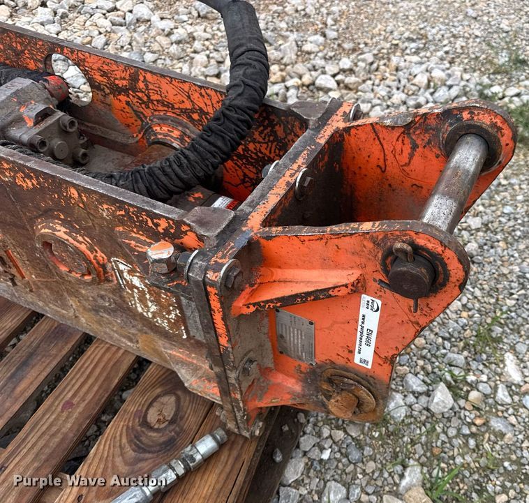 image for item EN4669 NPK GH-4 breaker