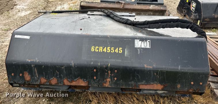 image for item EN4671 Caterpillar BU118 skid steer sweeper