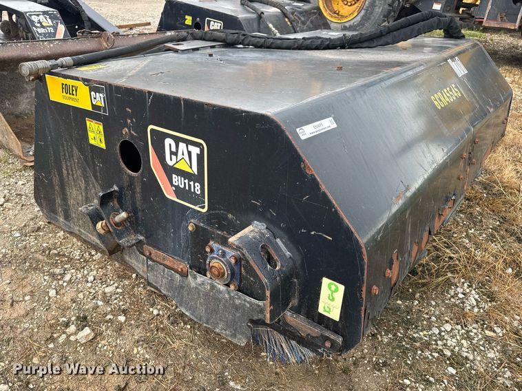 image for item EN4671 Caterpillar BU118 skid steer sweeper