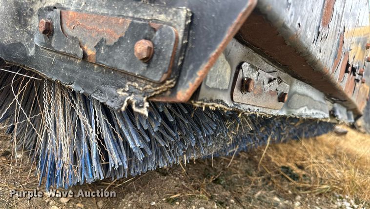 image for item EN4671 Caterpillar BU118 skid steer sweeper