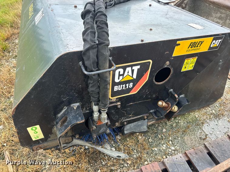 image for item EN4671 Caterpillar BU118 skid steer sweeper