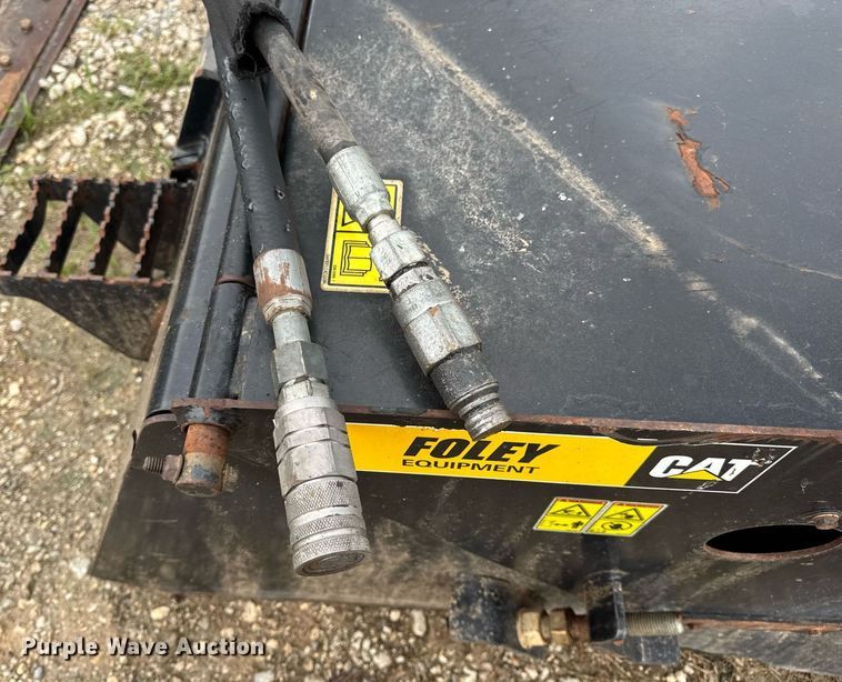 image for item EN4671 Caterpillar BU118 skid steer sweeper