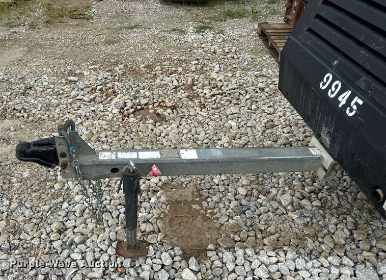 image for item EN4674 2013 Kaeser M57 air compressor