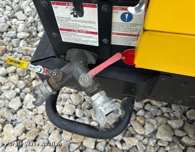 image for item EN4674 2013 Kaeser M57 air compressor