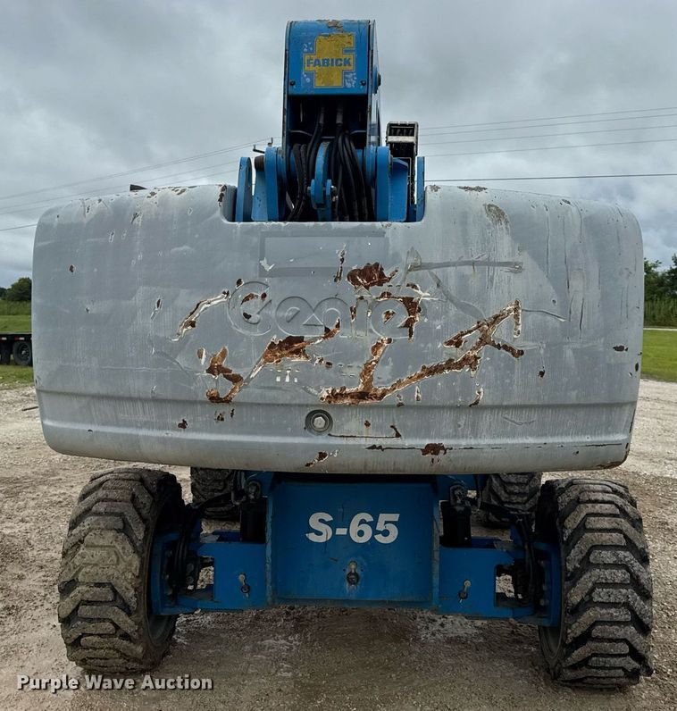 image for item EN4676 2013 Genie S-65 boom lift