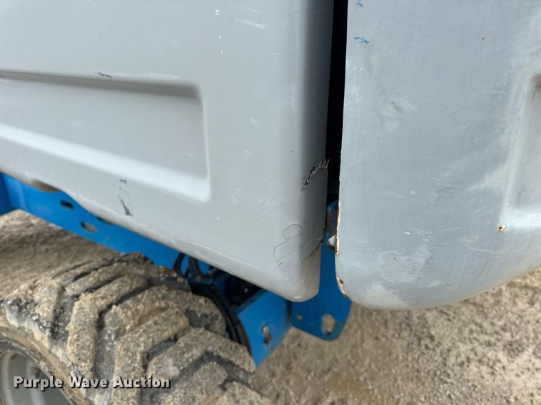 image for item EN4676 2013 Genie S-65 boom lift