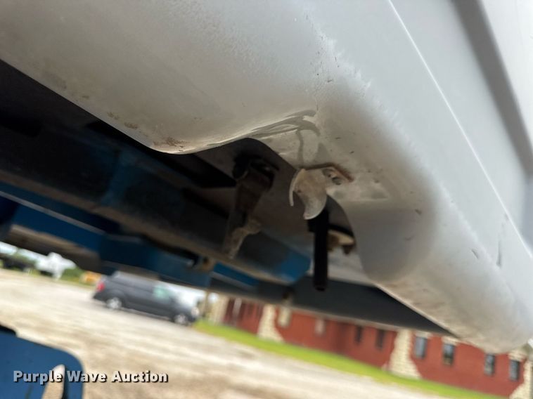 image for item EN4676 2013 Genie S-65 boom lift