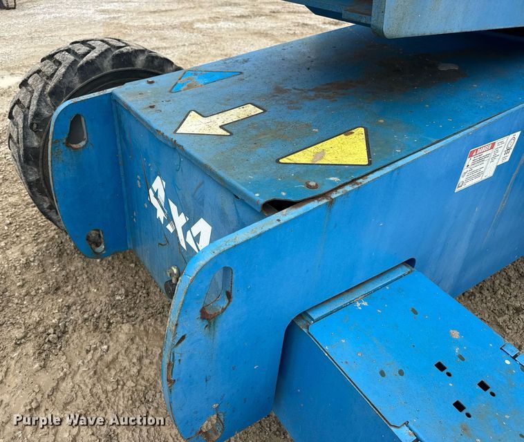 image for item EN4676 2013 Genie S-65 boom lift