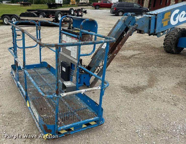 image for item EN4676 2013 Genie S-65 boom lift