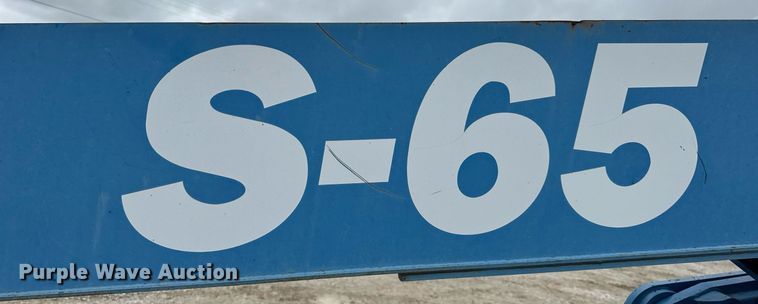 image for item EN4676 2013 Genie S-65 boom lift