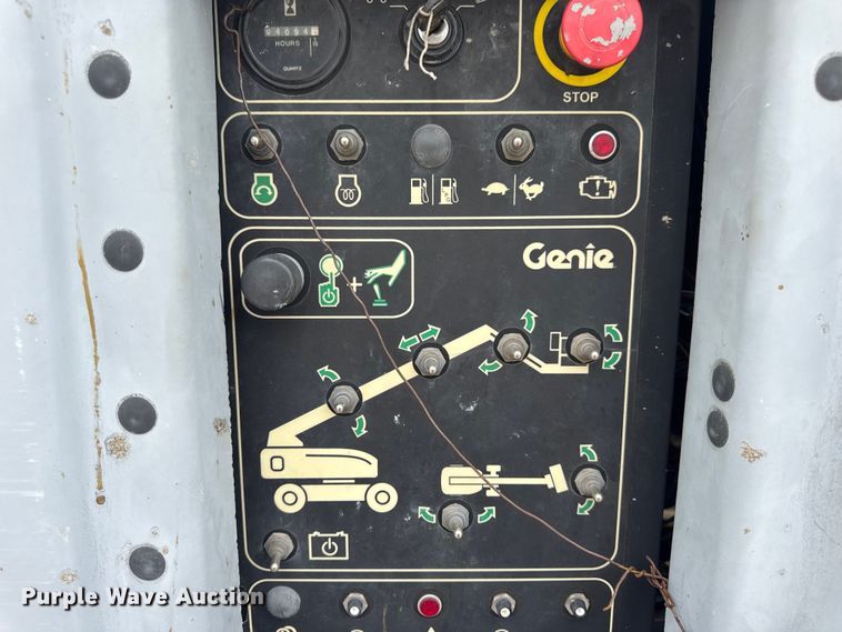 image for item EN4676 2013 Genie S-65 boom lift